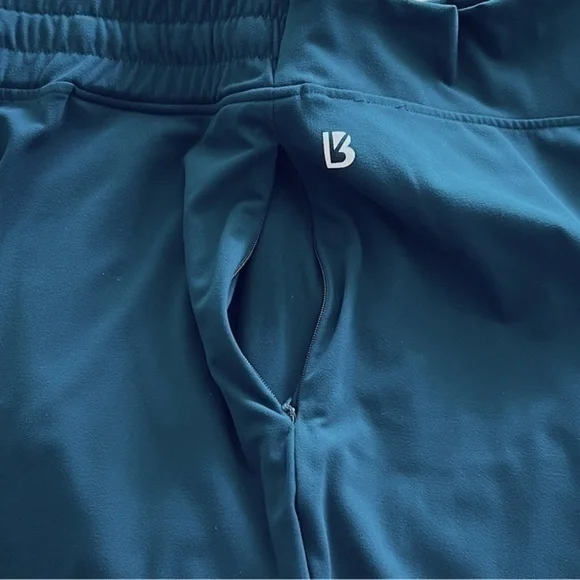 BuffBunny Jewel Jogger (Secret Garden Dark Teal) Under the Sea - Picture 6 of 9